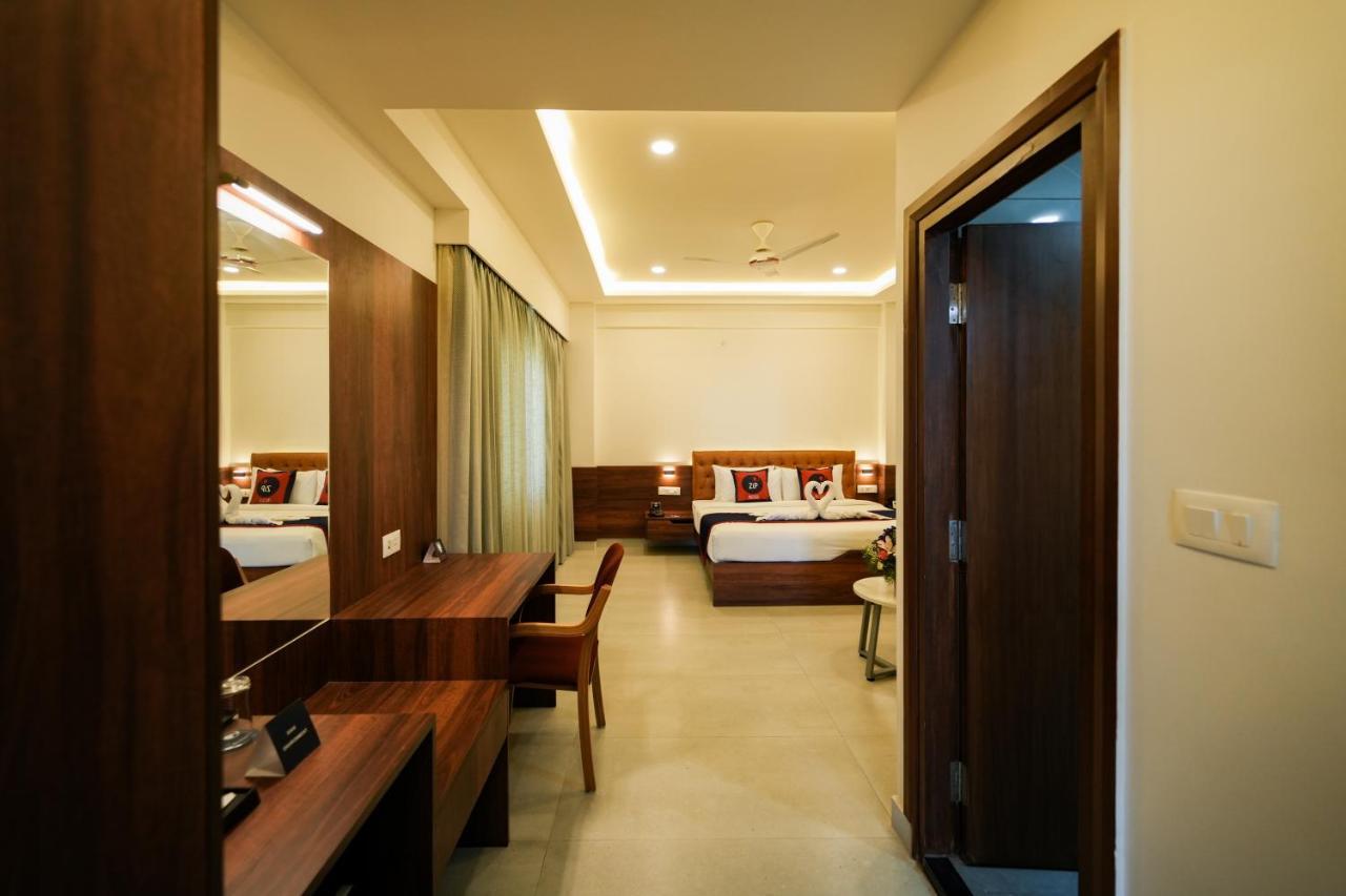 Zip By Spree Hotels Purpleorchid Whitefield バンガロール エクステリア 写真
