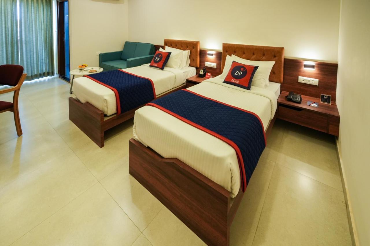 Zip By Spree Hotels Purpleorchid Whitefield バンガロール エクステリア 写真