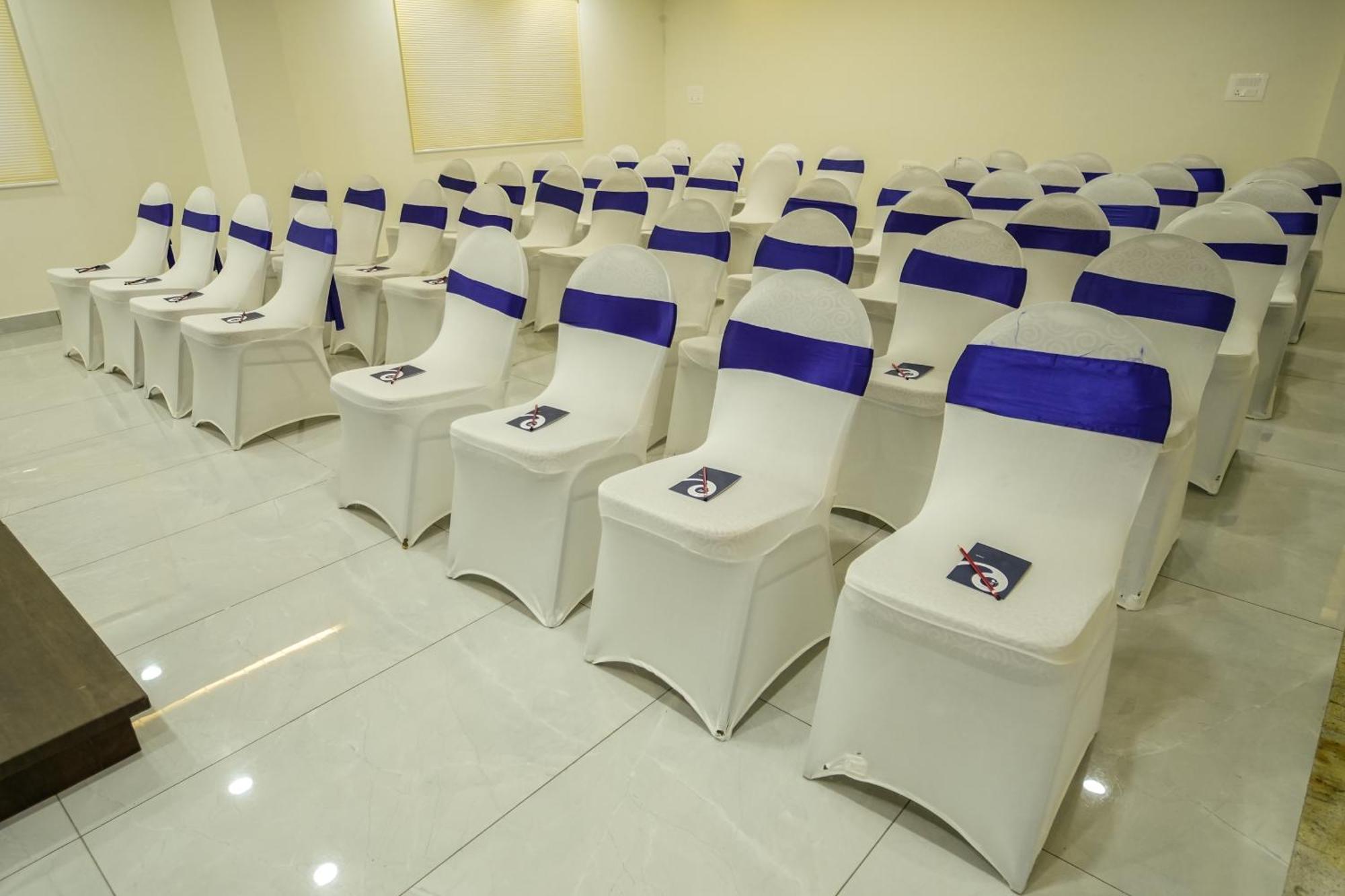 Zip By Spree Hotels Purpleorchid Whitefield バンガロール エクステリア 写真